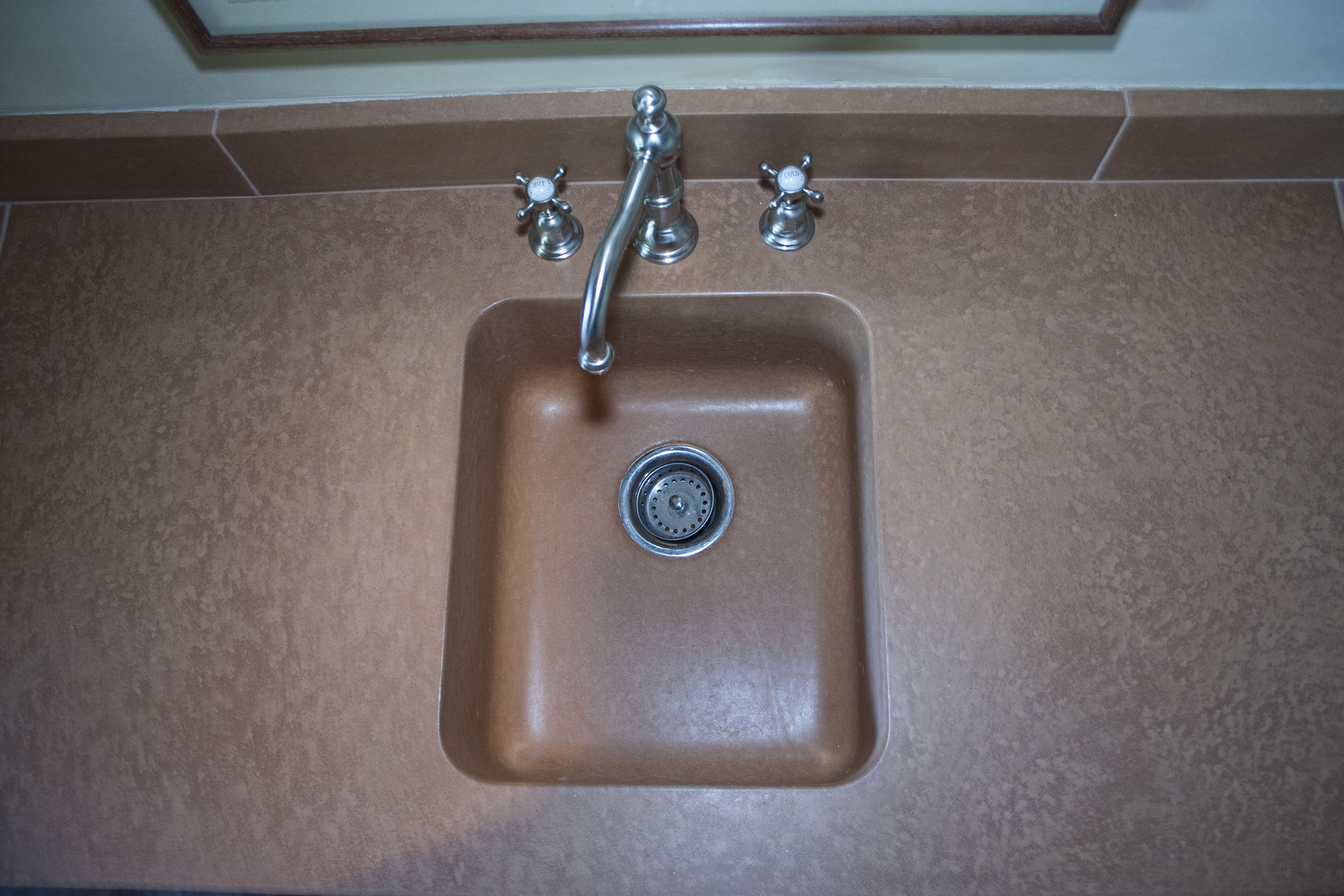 Rectangular Integrated Countertop Sink, N614 Sienna